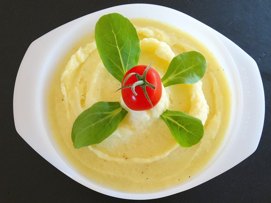 Making dairy free instant pot mashed potato recipes seems like a fool’s errand but once you give the recipes a try, you’ll find the real fool is the one who hasn’t tried them yet. Adding the best mashed potato recipes to your dairy free recipes index also will help you be prepared for holiday meals. Now everyone can enjoy a tasty and dairy free Thanksgiving or Christmas.