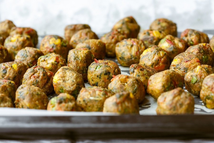 Low Carb Meatballs Recipe Ideas Close Up of Cooked Turkey Meatballs